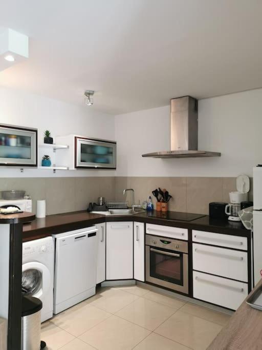 Appartement La Tranquillite, 2Mn A Pieds Mer Fréjus المظهر الخارجي الصورة